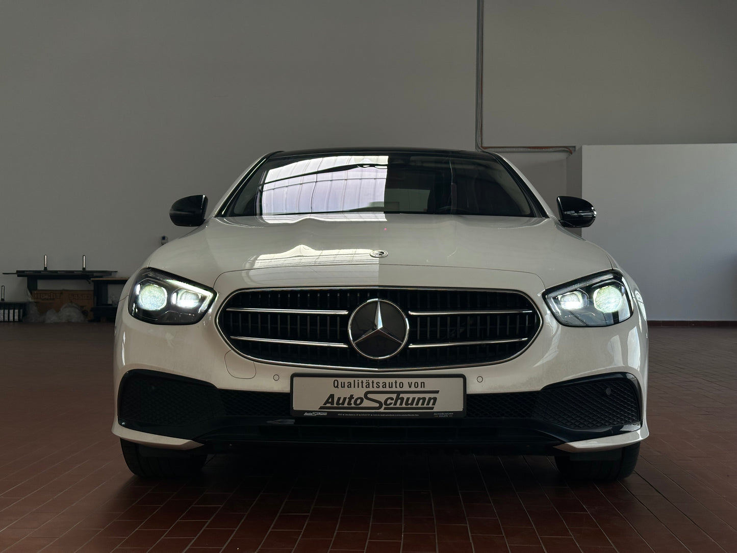 Concurs - MERCEDES-BENZ E300de în valoare de £40 000